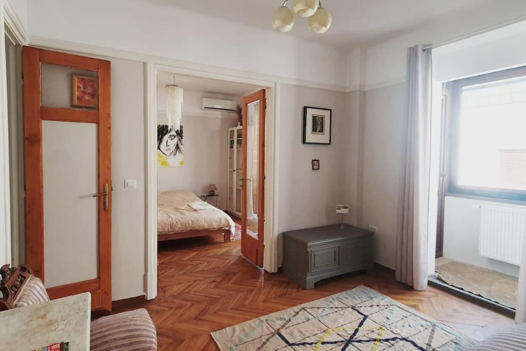 Elegant Apartment Near Rosetti Square Bucureşti Ngoại thất bức ảnh